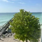 Отель Faehrblick - Direkt Am Wasser *