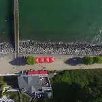 Faehrblick - Direkt Am Wasser *
