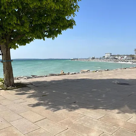 Faehrblick - Direkt Am Wasser Sassnitz