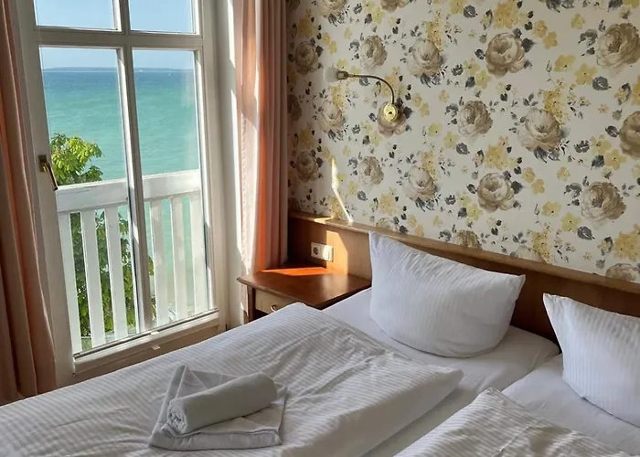 Faehrblick - Direkt Am Wasser Hotel Sassnitz