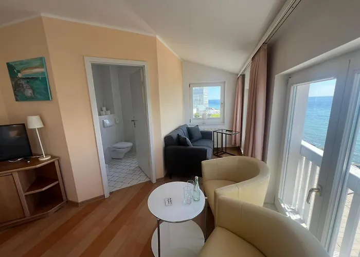 Faehrblick - Direkt Am Wasser *