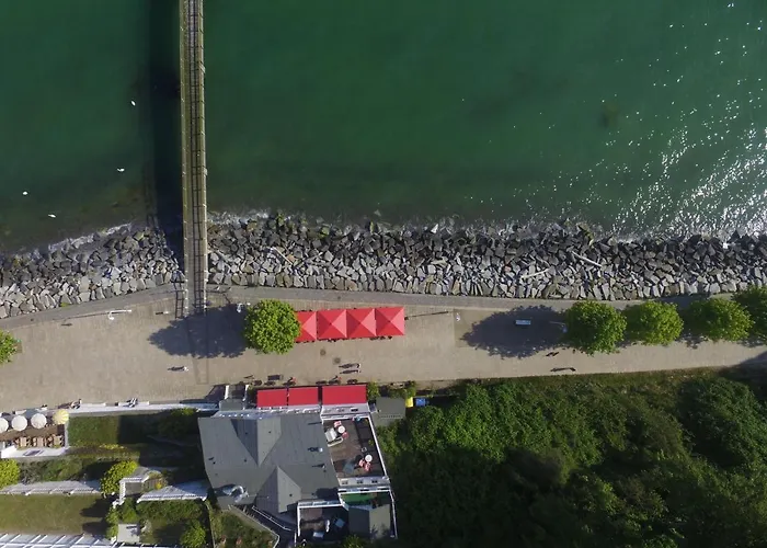 Faehrblick - Direkt Am Wasser *
