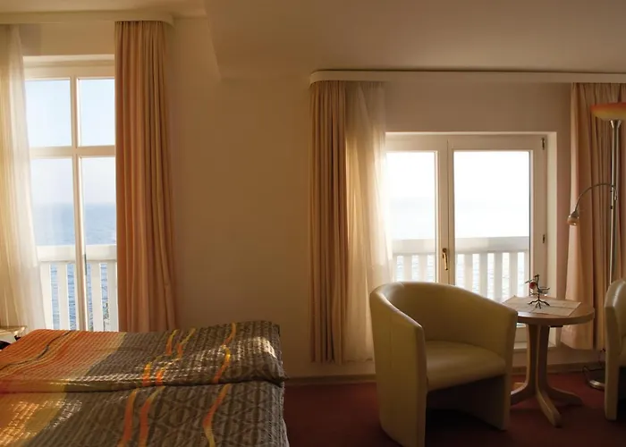 Faehrblick - Direkt Am Wasser Hotel Sassnitz